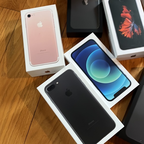 Bundle of 10 empty iPhone boxes, google Wi-Fi, screen prtcrs & Apple stickers - Picture 8 of 11